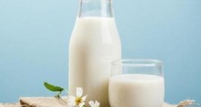 代表建议将一生饮奶纳入国家战略 奶粉从跨境电商清单中剔除